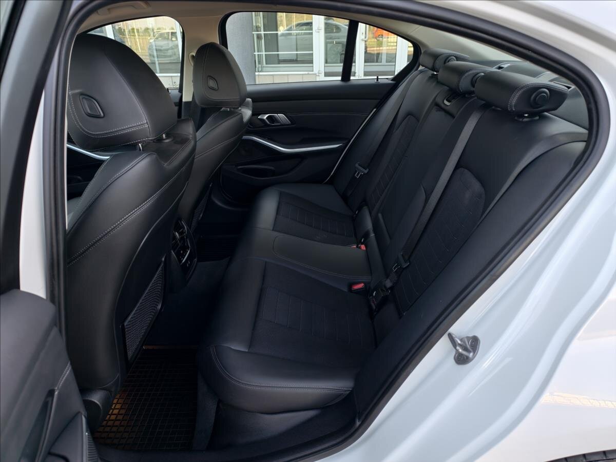 BMW Řada 3 Sedan 2,0 l 140 kw