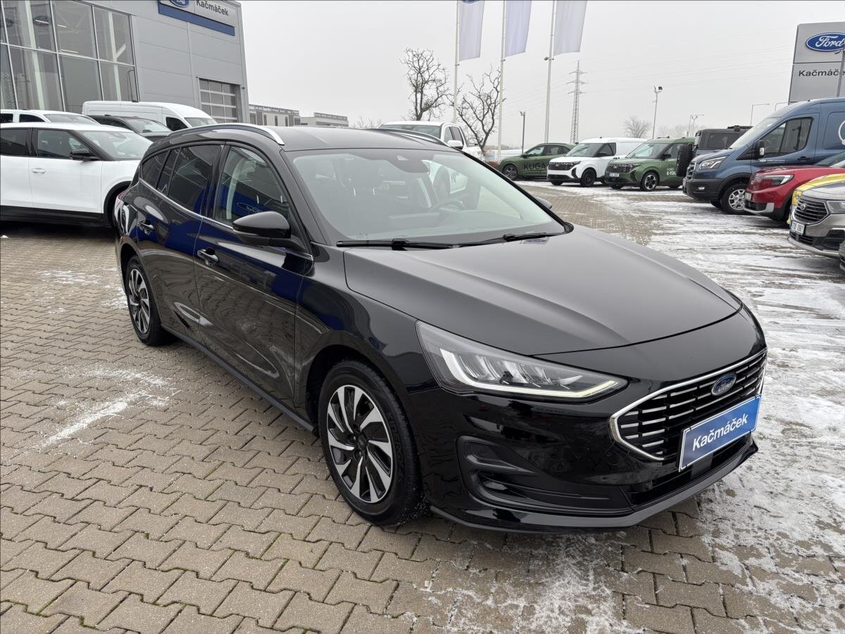 Ford Focus Kombi 999,0 92 kw