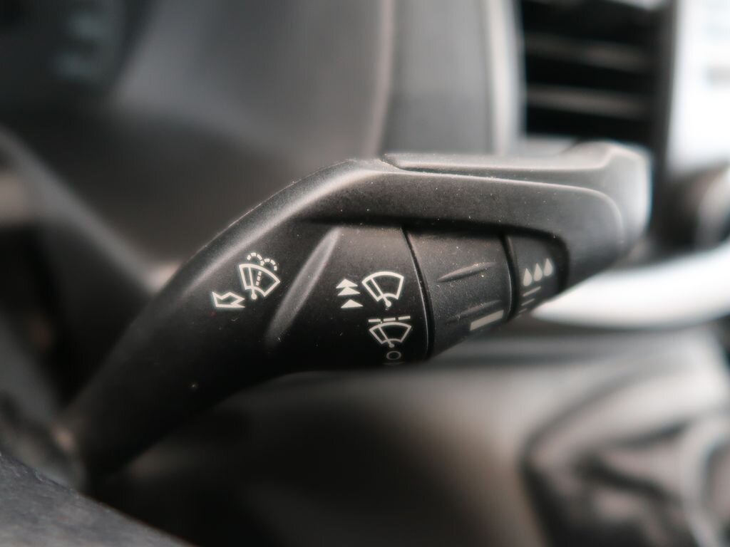 Ford Transit Custom Skříň 2,0 l 77 kw