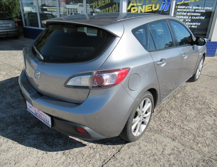 Mazda 3 Hatchback 2,2 l 110 kw