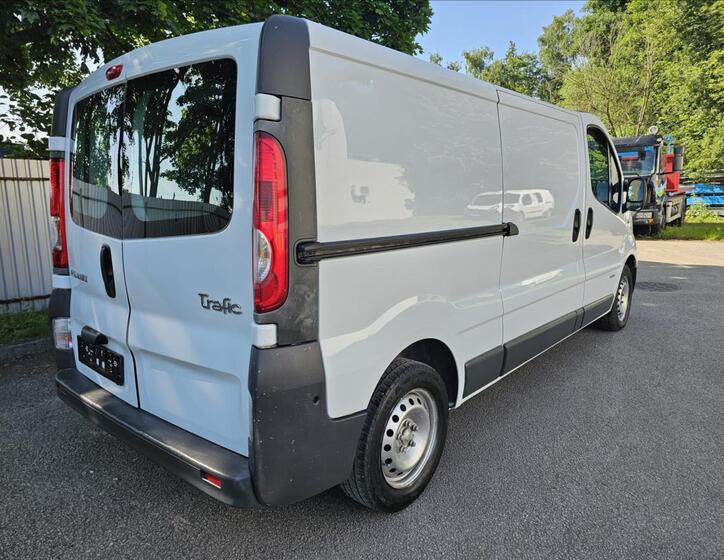 Renault Trafic 6