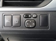 Toyota Avensis Kombi 2,0 l 105 kw