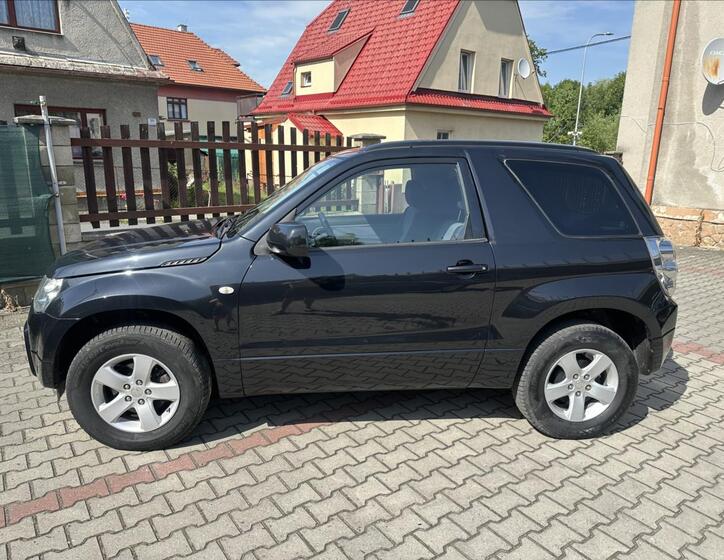 Suzuki Grand Vitara 8