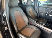 Mercedes-Benz EQB 16