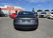 Tesla Model 3 7