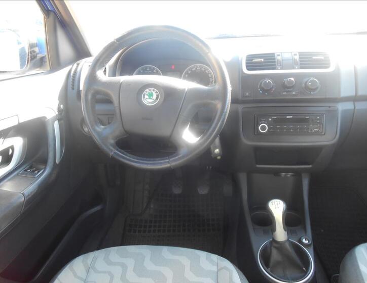 Škoda Roomster 13
