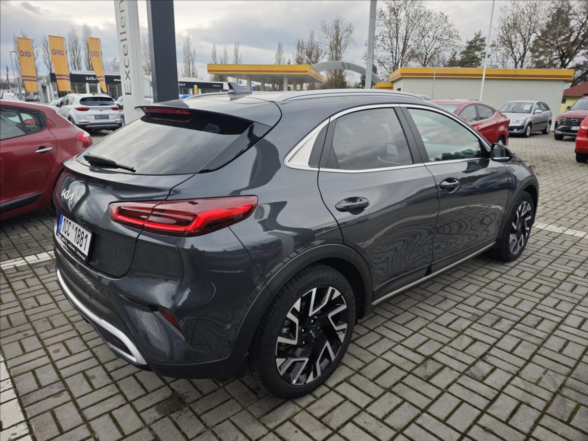 KIA XCeed SUV 1,5 l 103 kw