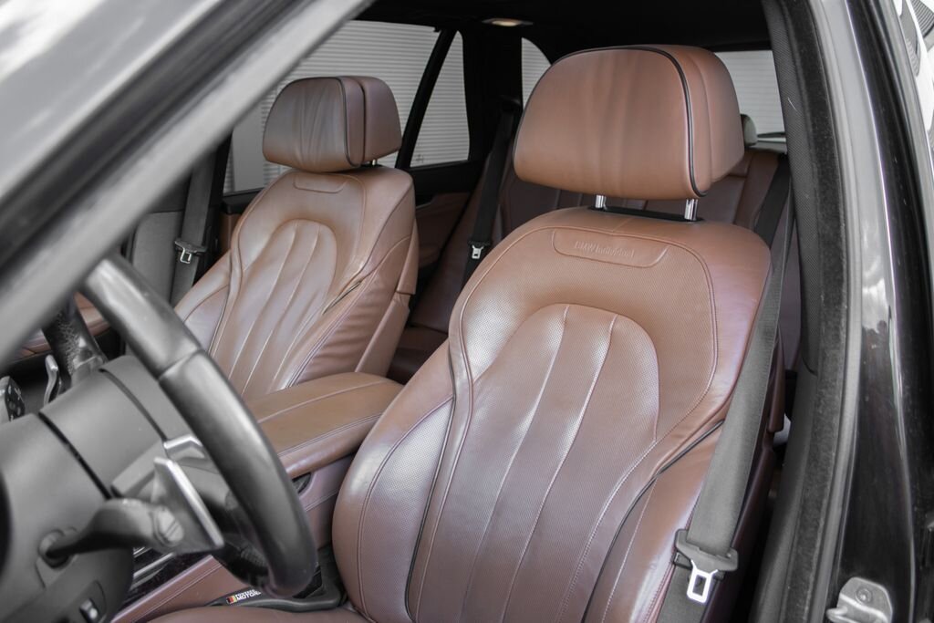 BMW X5 SUV 3,0 l 280 kw