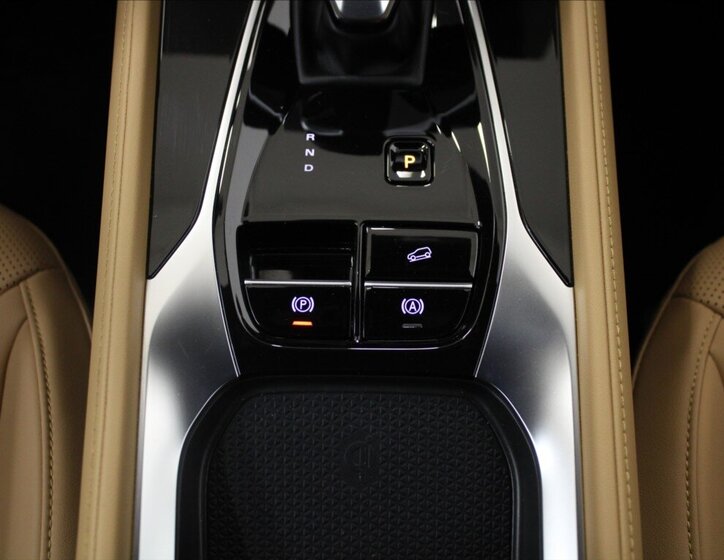 MG HS SUV 1,5 l 200 kw