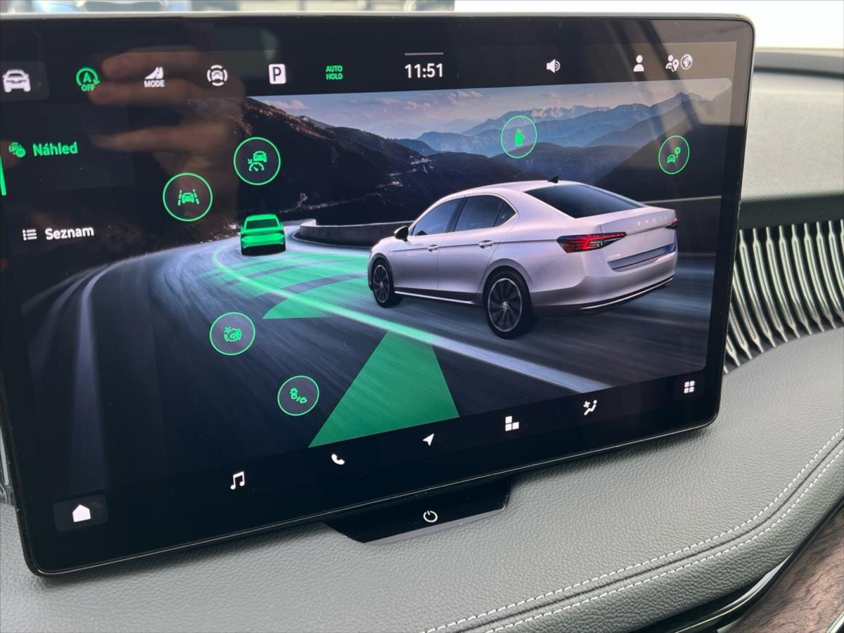 Škoda Superb Liftback 2,0 l 110 kw