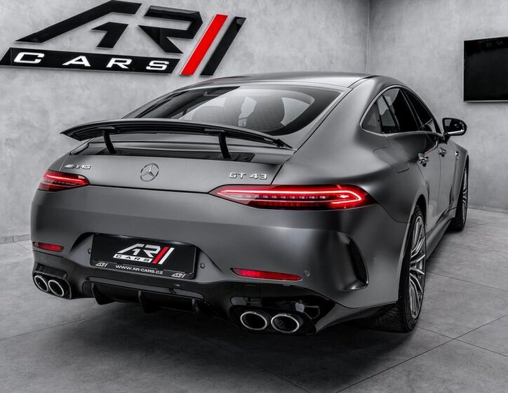 Mercedes-Benz AMG GT 5