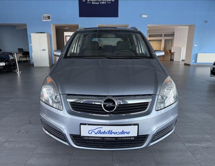 Opel Zafira 2