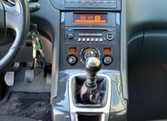 Peugeot 5008 MPV 1,6 l 115 kw