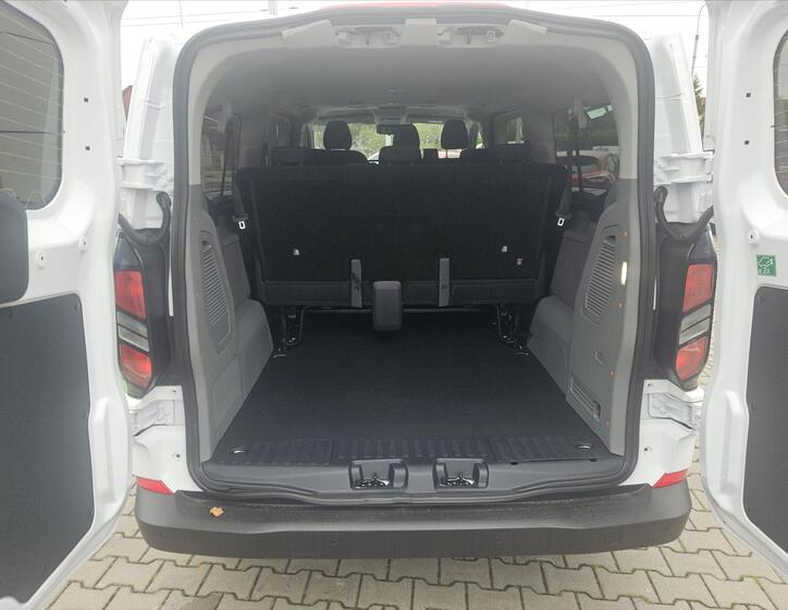 Ford Transit Custom 13