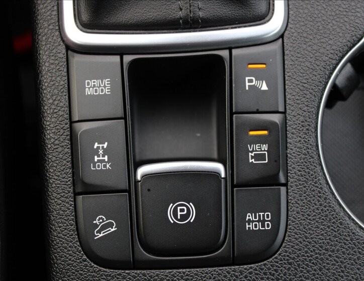 KIA Sportage SUV / Terénní 2,0 l 136 kw