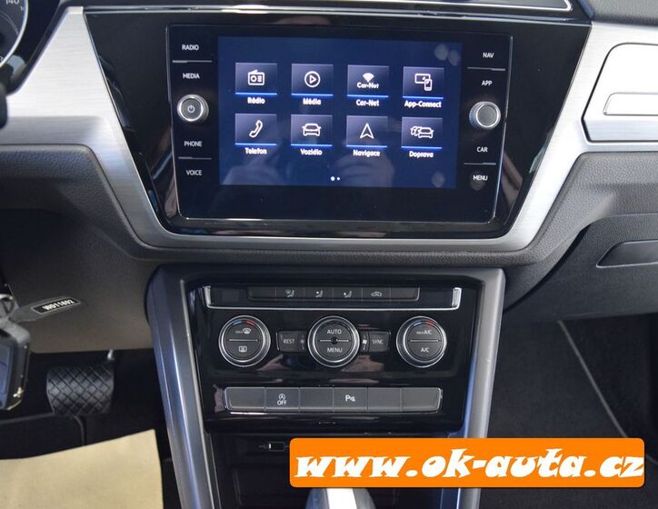 Volkswagen Touran 37