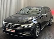 Volkswagen Passat 1