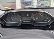 Peugeot 208 Hatchback 1,2 l 61 kw