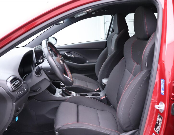 Hyundai i30 Kombi 998,0 88 kw