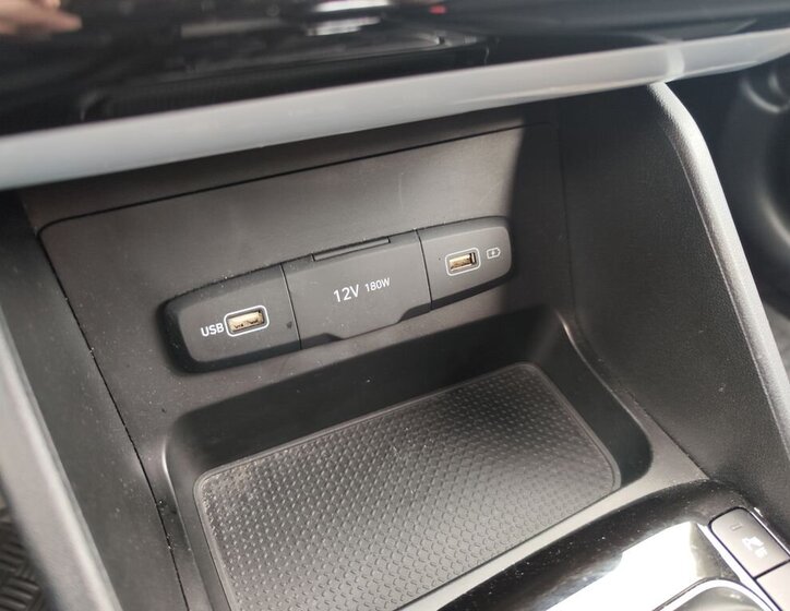 Hyundai Tucson SUV 1,6 l 110 kw