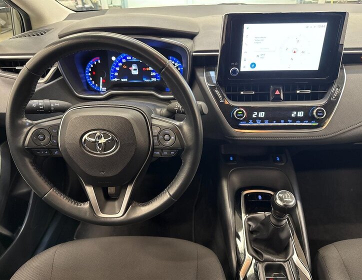 Toyota Corolla Sedan 1,5 l 92 kw