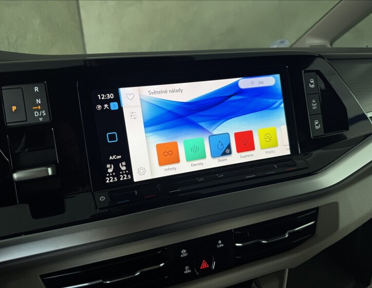 Volkswagen Multivan 40