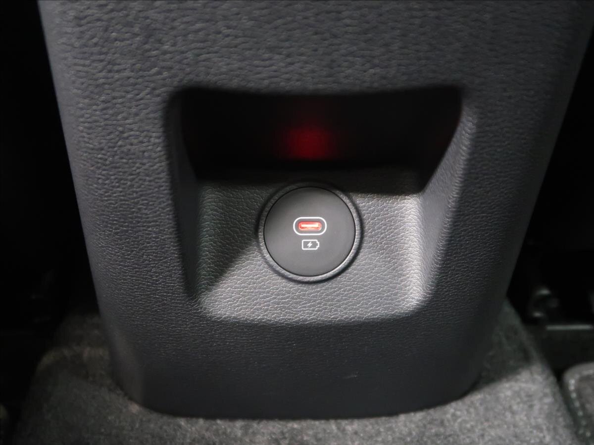 KIA XCeed SUV 1,5 l 103 kw