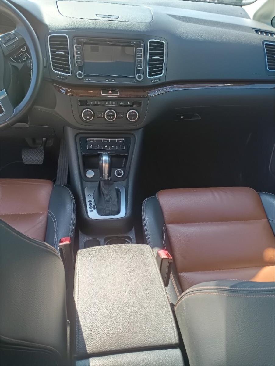 Volkswagen Sharan Kombi 2,0 l 130 kw