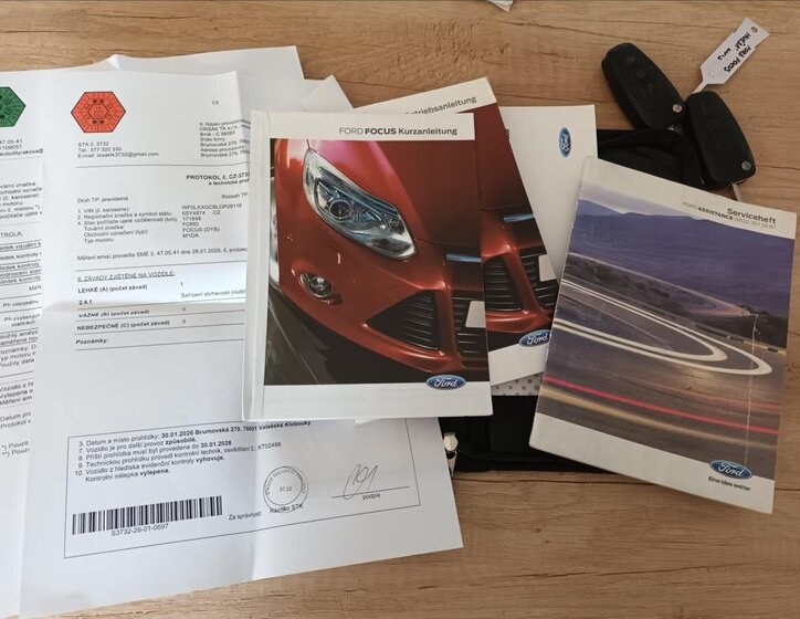 Ford Focus Kombi 998,0 92 kw