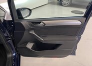 Volkswagen Touran 26