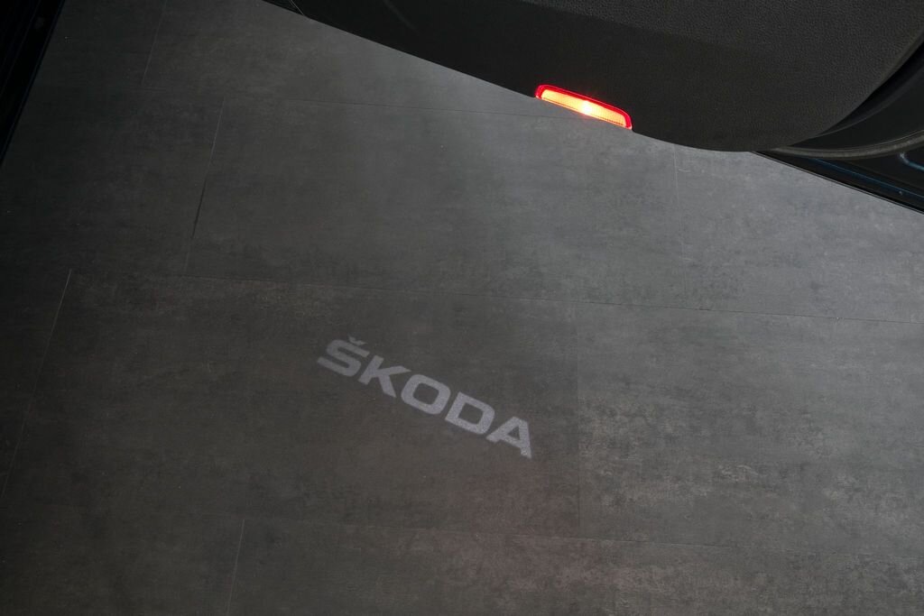 Škoda Superb Kombi 1,4 l 160 kw