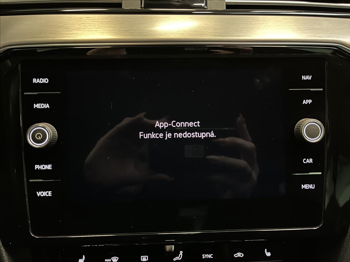 Volkswagen Passat Sedan 1,5 l 110 kw