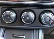 Toyota Corolla Sedan / Limuzína 1,6 l 97 kw