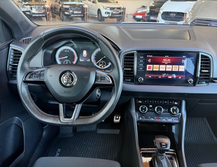 Škoda Karoq SUV / Terénní 2,0 l 140 kw