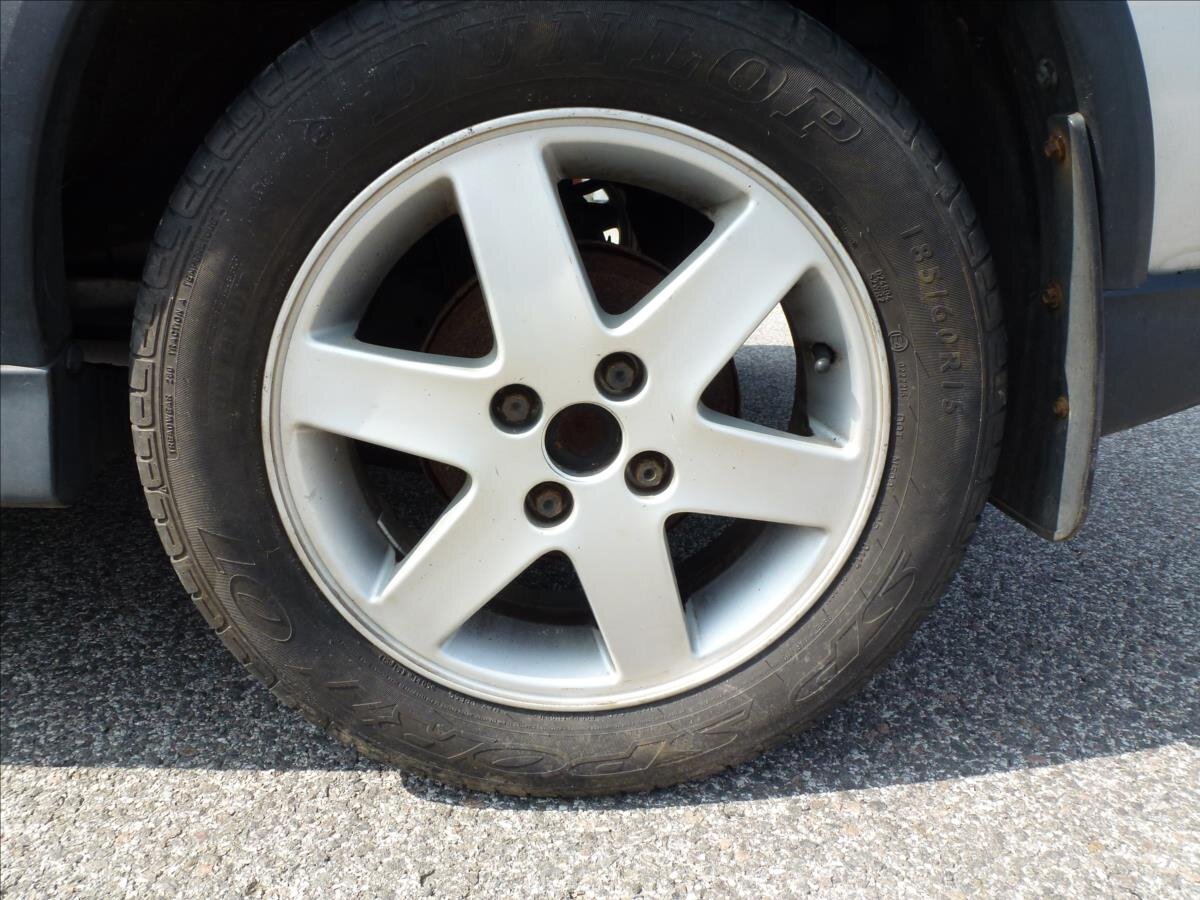 Suzuki Ignis Kombi 1,5 l 73 kw