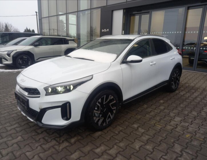 KIA XCeed CUV 1,6 l 110 kw