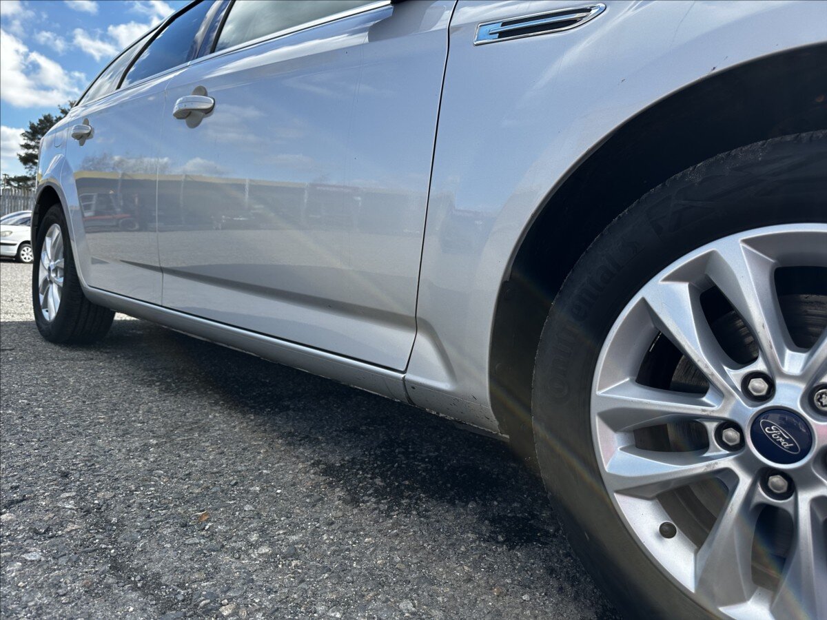 Ford Mondeo Kombi 2,0 l 103 kw