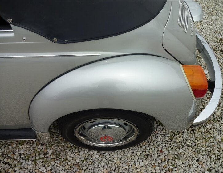 Volkswagen Ostatní Kabriolet 1,2 l 25 kw