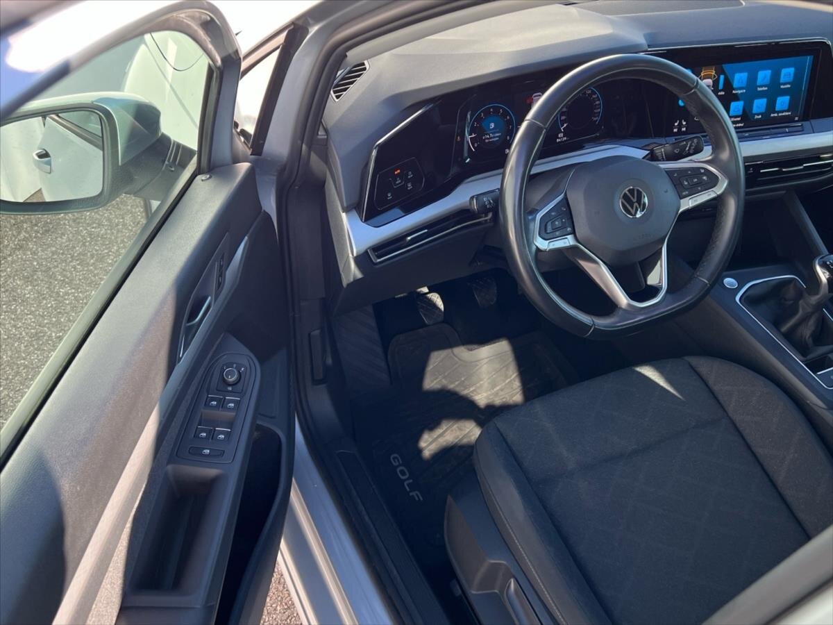 Volkswagen Golf Hatchback 999,0 81 kw