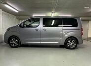 Toyota ProAce Verso 8
