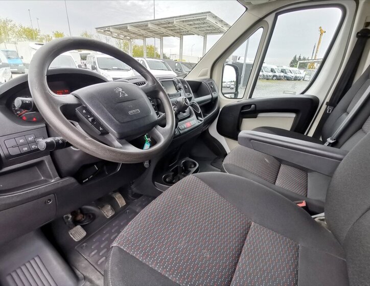 Peugeot Boxer Ostatní 2,0 l 96 kw