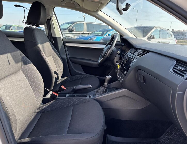 Škoda Octavia Kombi 1,5 l 96 kw