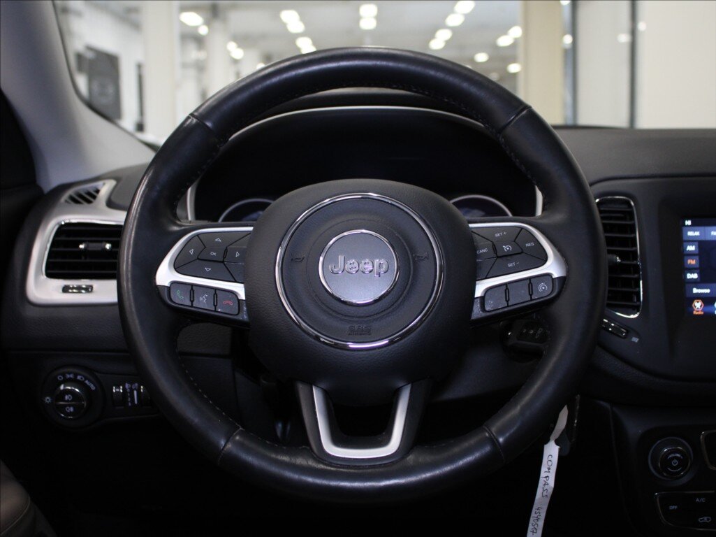 Jeep Compass SUV 1,4 l 103 kw