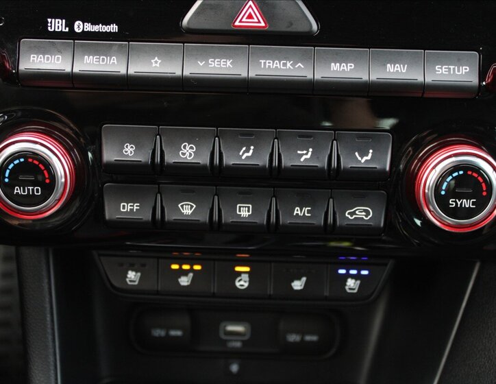 KIA Sportage SUV / Terénní 2,0 l 136 kw