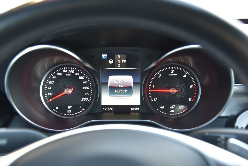 Mercedes-Benz Třídy C Sedan / Limuzína 2,1 l 125 kw