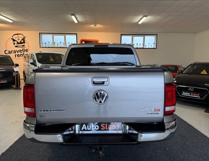 Volkswagen Amarok 8