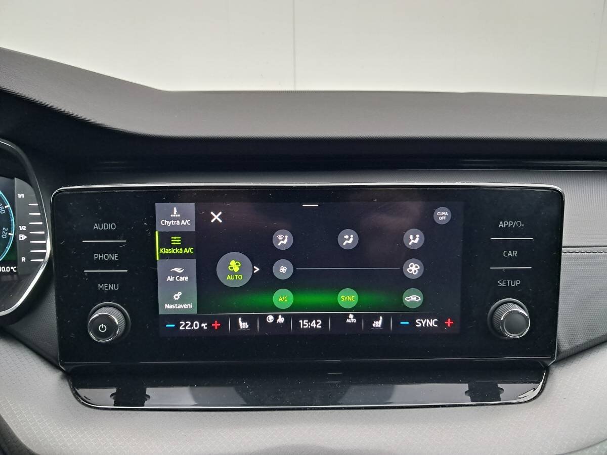 Škoda Octavia Liftback 2,0 l 85 kw