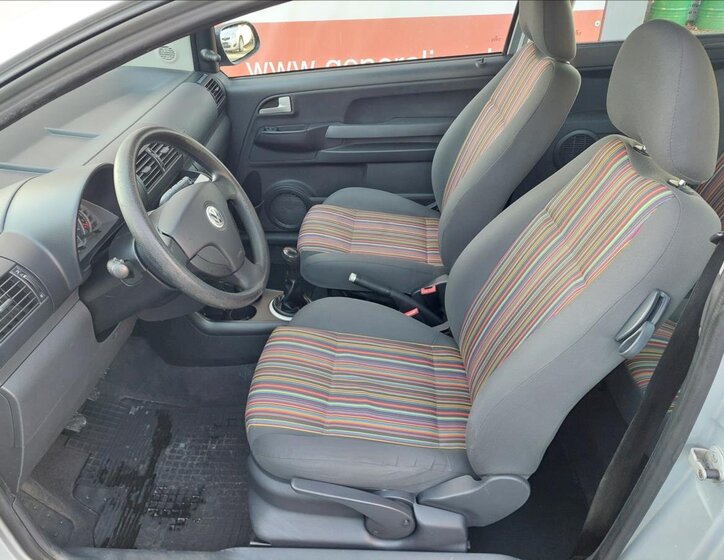 Volkswagen Fox Hatchback 1,2 l 40 kw