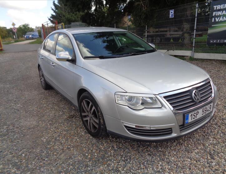Volkswagen Passat 1
