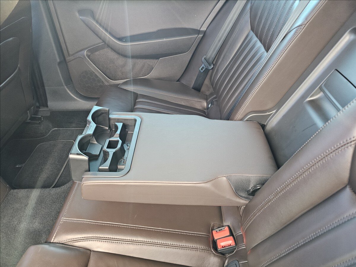 Škoda Superb Kombi 2,0 l 140 kw